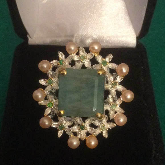 HUGE GENUINE 8 CTW of Genuine Emerald & Pearl Ring - Picture 10 of 11